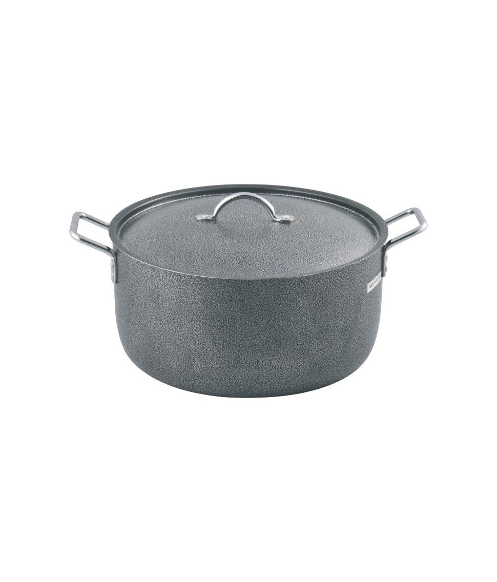 Victoria Casserole With Steel Handle