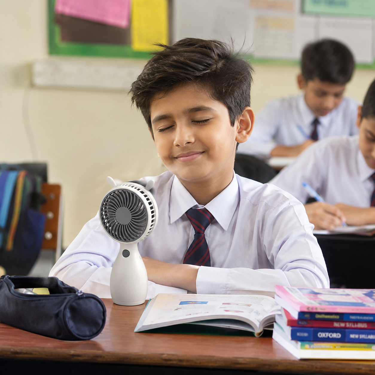 White Cute Mini Rechargeable USB Fan - Portable Handheld Desk Fan