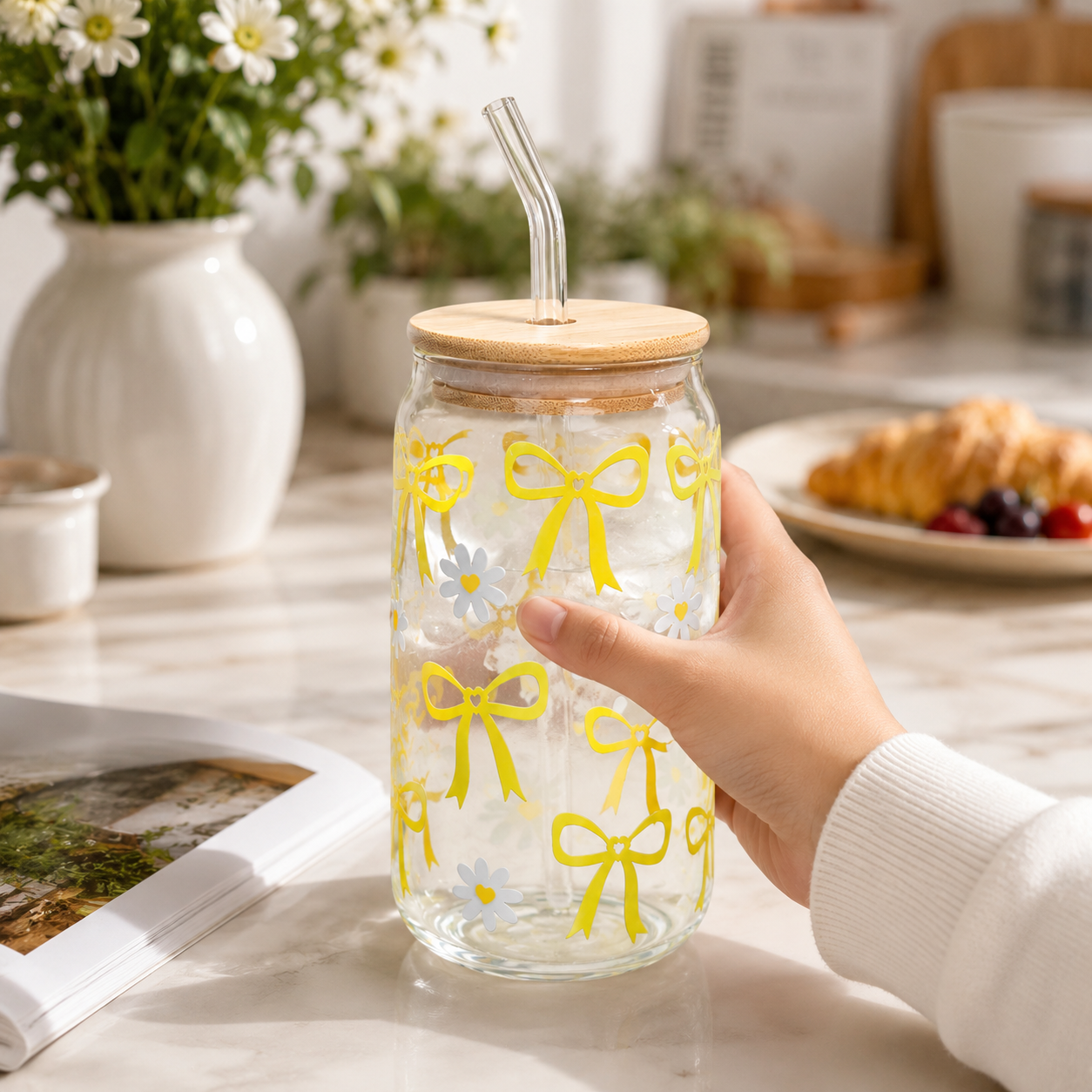Yellow Bow & Daisy Glass Tumbler with Bamboo Lid & Straw